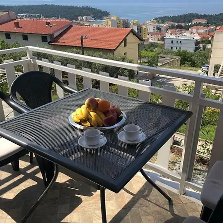 Apartament Marr *